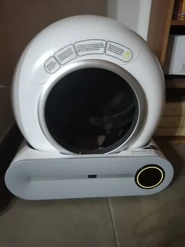 Lettiera autopulente Fusaria 65 L fotografata da Sabrina L.